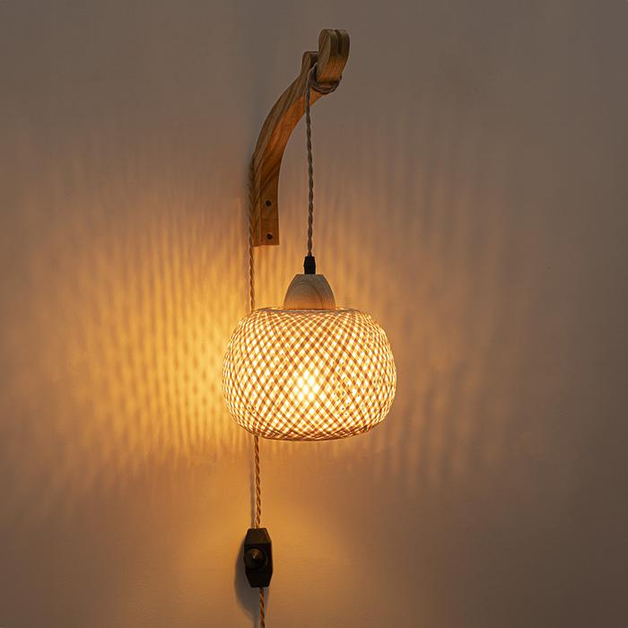 Gambar Lampu Dinding Anyaman Bambu Gaya Retro Lampu Tidur Kayu Aesthetic Lampu Dinding Kamar Tidur dari Kaylee6 undefined Tokopedia