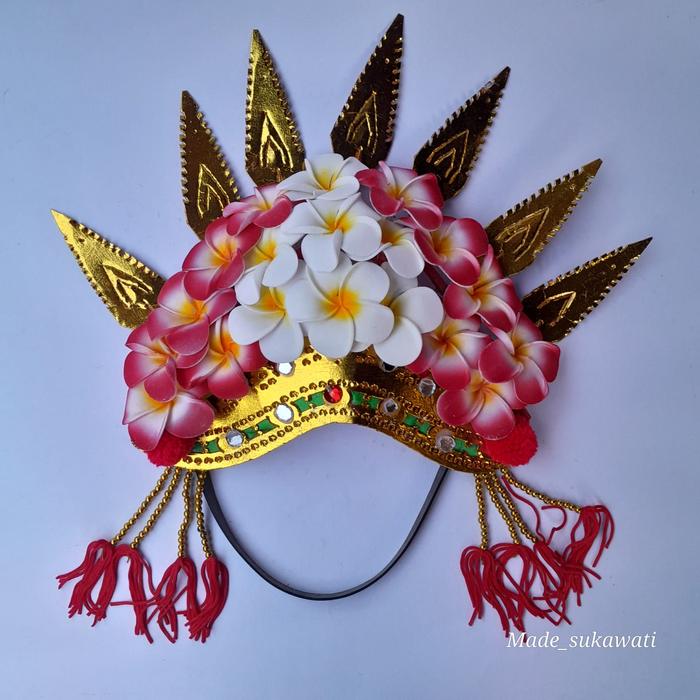 Gambar Mahkota gelungan tari bali bunga spon variasi lenter mote - Merah putih dari Made Sukawati undefined Tokopedia