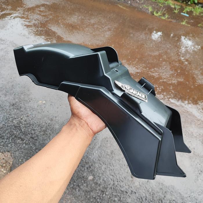 Gambar Spakbor kolong Honda Win Slebor Tengah Win 100 Sambungan Spakbor Belakang Kolong Tengah Win100 Good Quality Detail Percis ori dari CJ GARAGE2 undefined Tokopedia