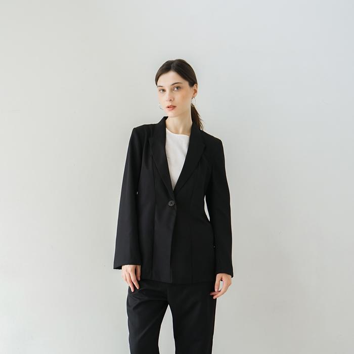 Gambar Kivee - Quinn Blazer / Blazer Wanita / Blazer Kantor / Seragam Kantor - Black, S dari Kivee.shop Kota Administrasi Jakarta Utara Tokopedia