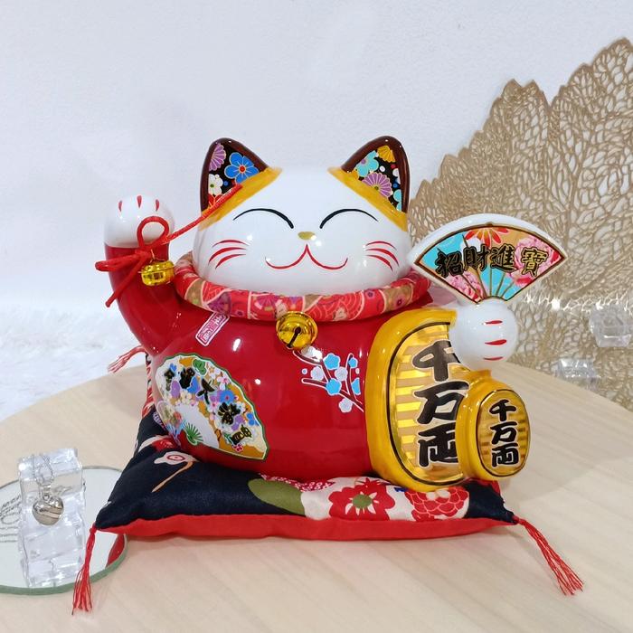 Gambar pajangan lucky cat/ kucing hoki / lucky cat / kucing rezeki - kipas dari miracle3 undefined Tokopedia