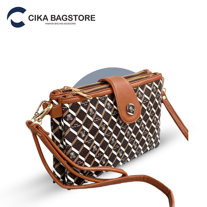 Gambar Tas Selempang Premium Terbaru Dua Ruang Simpel Dan Elegan - Boneka Coffee dari Cika Bagstore undefined 4 Tokopedia