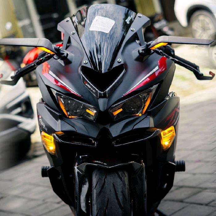 Headlamp projector LED ZX25 ZX25R ZX6R New Ninja 250 by Kendmoto
