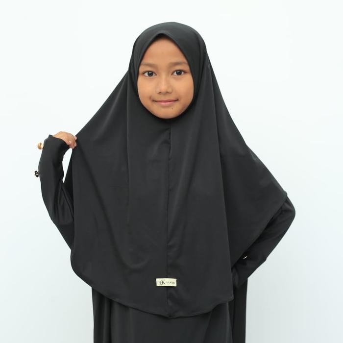 Gambar Lulukids Set Gamis Abaya Anak Perempuan Jersey Premium Warna Hitam Usia 1-13 Tahun Baju Muslim Anak Modern - XS dari Lulukidz undefined Tokopedia