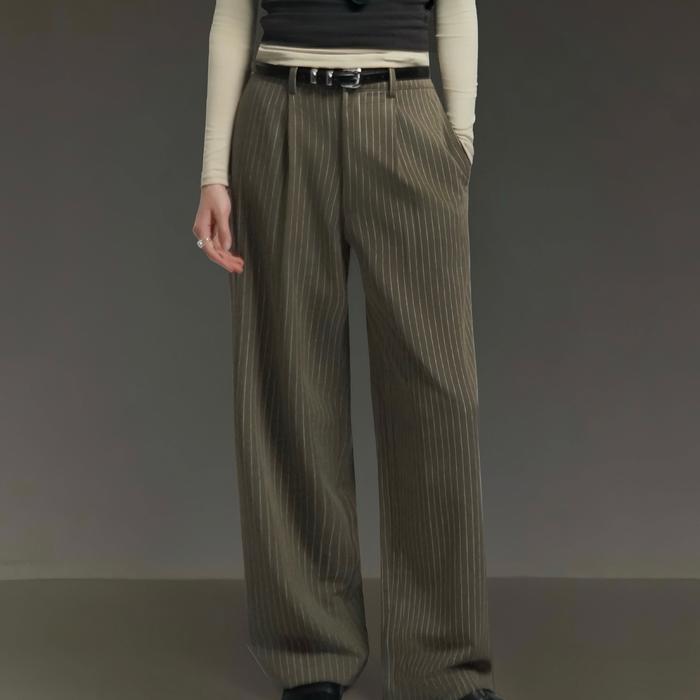 Gambar ECINOS - Pinstriped Museum Pants | Bawahan Wanita | Celana Panjang Wanita - Espresso Pinstriped, XS dari ecinos undefined Tokopedia