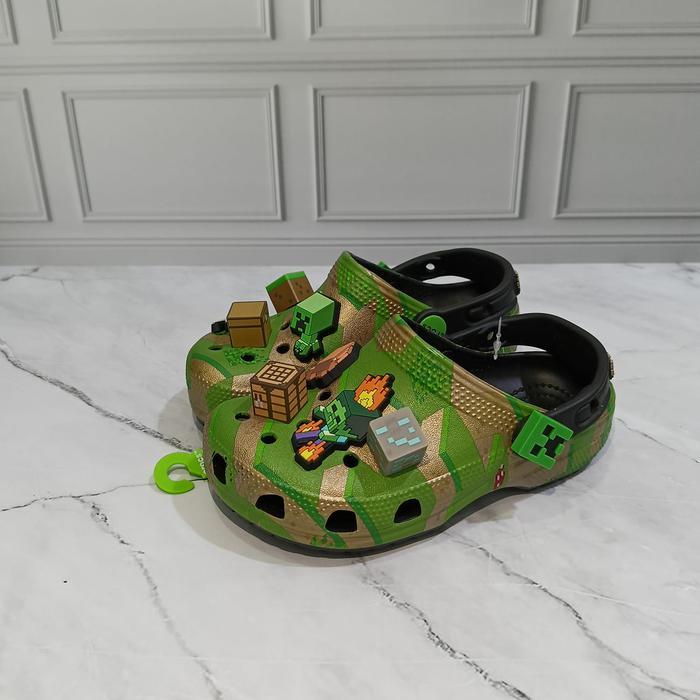 Gambar atarjayapedia Sandal Crocs Minecraft Clog Kids( Include Jibbitz ) - Hitam, 27 dari atarjayapedia undefined Tokopedia