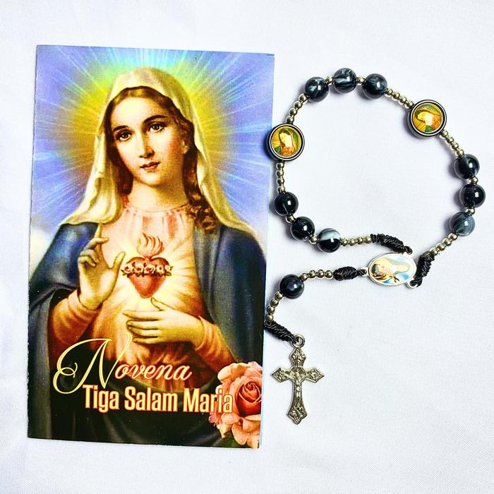 Gambar Paket Panduan Doa Novena 3 Salam Maria Dilengkapi Rosario Manik Marmer Hitam Bentuk Gelang dari Gulo Accessories_NEW undefined Tokopedia