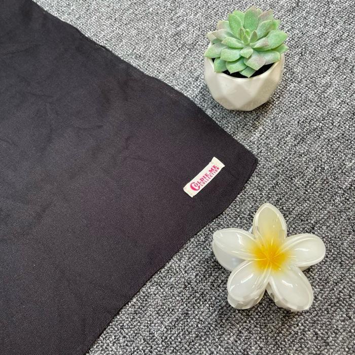 Gambar Hijab Pashmina Viscose Veil | Pashmina Viscose Premium | Kerudung Pashmina Viscose Veil Premium - Hitam dari Ooldie.Me undefined Tokopedia