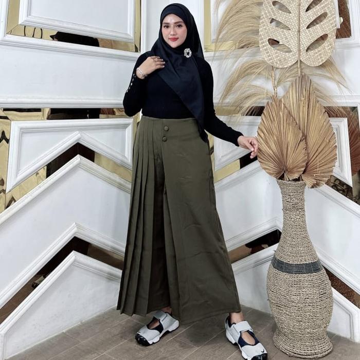 Gambar Celana Kulot Hirata Lebar Fashion Muslim Wanita Kekinian - Olive, All Size dari Jassy.os undefined Tokopedia