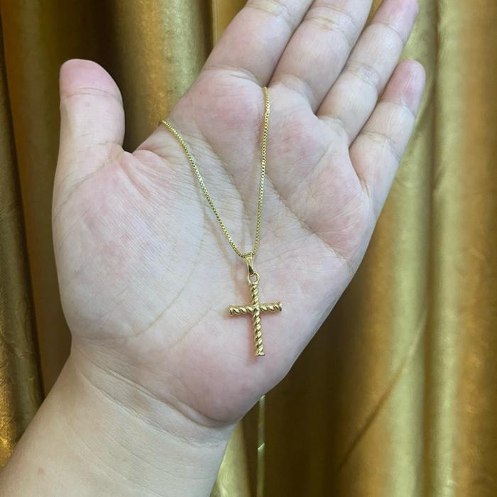 Gambar Kalung Salib Untuk Orang Terkasih dan Modelnya Elegan - gold, 45cm dari Rini Aksesoris_NEW undefined Tokopedia