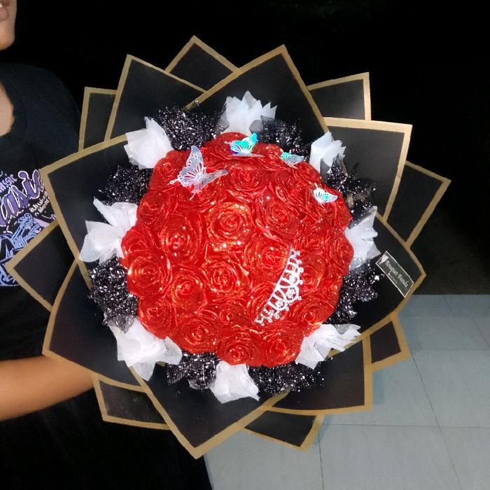 Gambar PO Buket Bunga Satin Murah Terbuat Dari Pita Satin Minimal PO 5 Hari - Buket + mahkota besar +kupu-kupu, 10 tangkai dari Kariimaa undefined Tokopedia