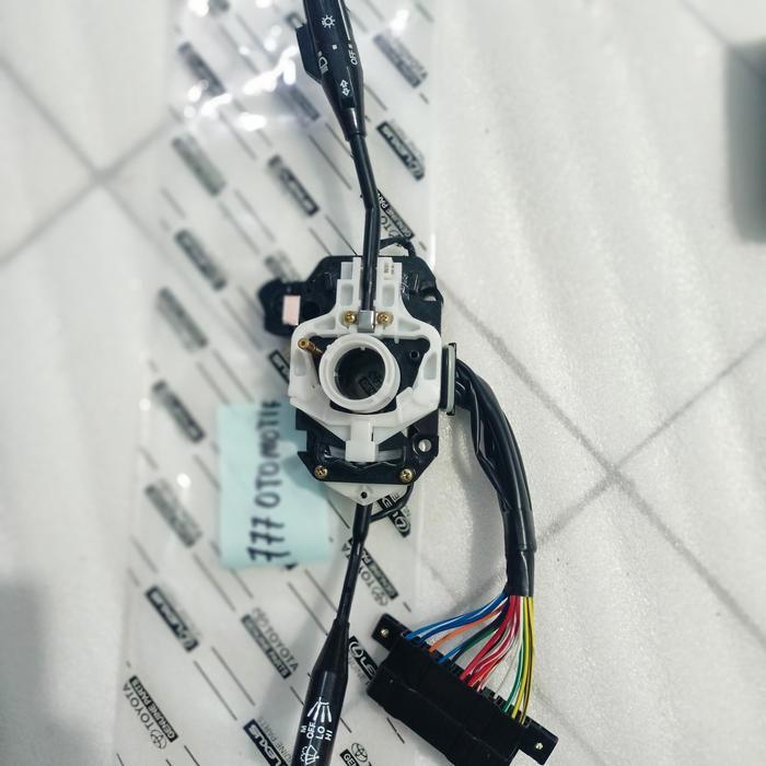 Gambar SAKLAR LAMPU SEIN HAZARD WIPER TOYOTA COROLLA DX KE 30 KE 70 OEM [LP 112] - KE70 dari Lapak AFdol undefined Tokopedia