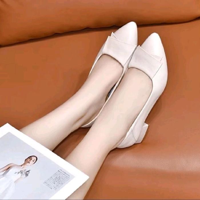 Gambar Pantopel sepatu kantor sepatu kerja wanita  SEO Heels Shoes Hitam - Cream, 37 dari SOVIYA STARLA STOREE undefined Tokopedia