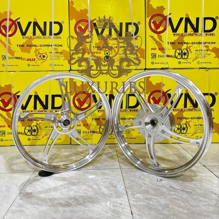 Gambar Velg Vnd New Speed Ring 17 Vario 125/ Vario 150 / Vario 160 CBS 140x17 & 160x17 Velg Racing Vnd New Speed Vario125/ vario150 /Vario160 cbs /Vario125 new /Vario150 new/ vario125 LED/ vario150 LED/ vario160cbs velg kipas palang 5 vario125/ vario150 - SILVER, VARIO 125/150 dari Luxuriesstore undefined Tokopedia