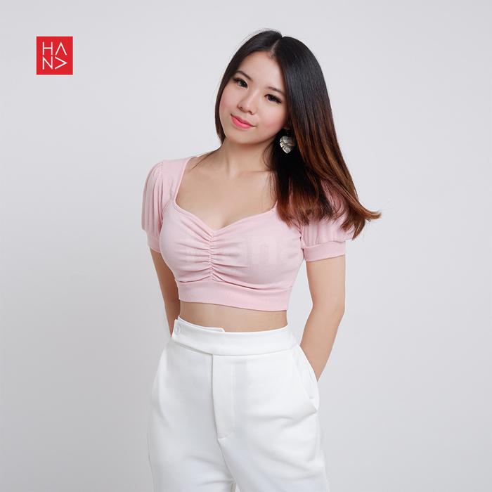 Gambar Hana Fashion - Fiore Crop Top Knit Rib / Crop Top Sabrina Gaya Korea / Crop Top Kekinian Baju Wanita - TS211 - Pink, S dari HanaFashionJKT undefined Tokopedia