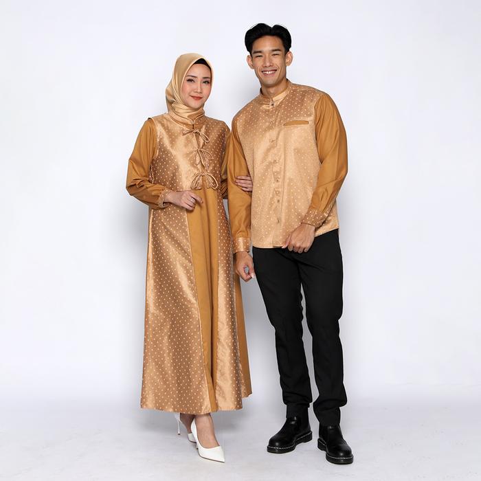 Gambar [Couple Edition] Casella X Forever Sweet Baju Koko Pria Lengan Panjang Batik Jeddah | Gamis Wanita Batik Mecca Motif Muslim Dress - Gold, Koko -S + Gamis -Reguler dari Casella Apparel undefined Tokopedia