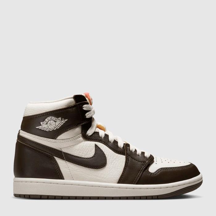 Jual NIKE WOMEN'S SHOES- NIKE AIR JORDAN RETRO HI OG BAROQUE