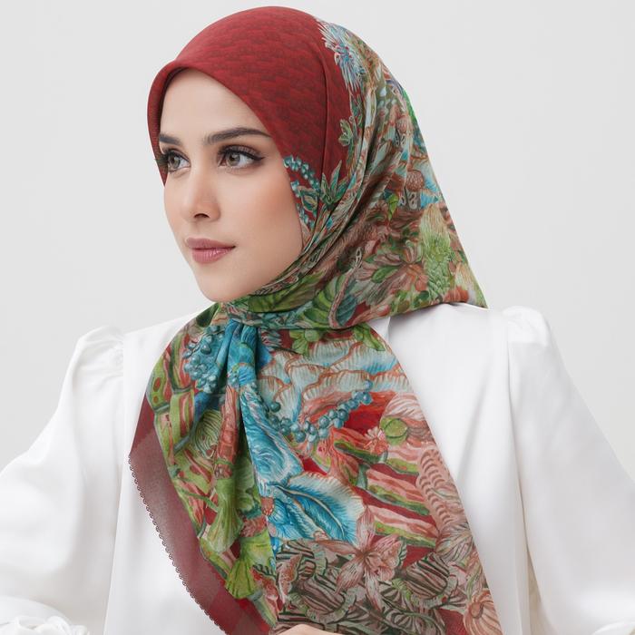 Gambar Buttonscarves - Forestis Voile Square - Mahogany dari Buttonscarves undefined Tokopedia