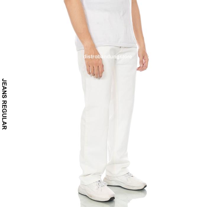Gambar Celana Jeans Pria Panjang Reguler Fit Standar Basic Premium Original Distro Bahan Denim Non-Stretch Warna Putih White Tebal Nyaman Ukuran 28-38 - WHITE, S=[28] dari distrobandungstore.id undefined Tokopedia