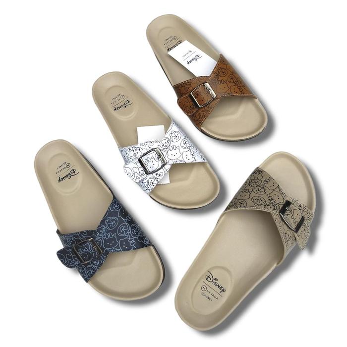 Gambar Sandal Disney Mikey Wanita Selop 1,2 dan 3 Terbaru Dari Brand Matahari Bisa Couple Ibu & Anak Shoes Sendal Karet Cewek - DS. 1 Dewasa Hitam, 37 dari SANDAL BRAND MATAHARI undefined Tokopedia