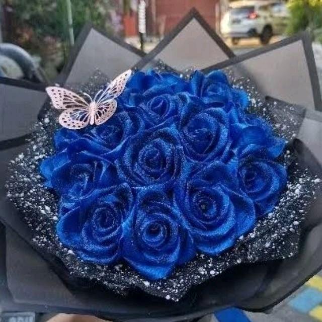Gambar bunga mawar dari pita satin 5 tangkai 35k 10 tangkai 65k 25 tangkai 140k - warna sesuai selera dari dodosaja undefined Tokopedia