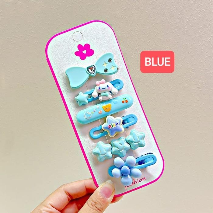 Gambar MILANBERRY 6 IN 1 SANRIO CLIP JEPIT RAMBUT ANAK PEREMPUAN FASHION AKSESORIS LUCU PERNAK PERNIK LOTSO - 6 IN 1 BLUE - 6 in 1 blue dari milanberry undefined Tokopedia