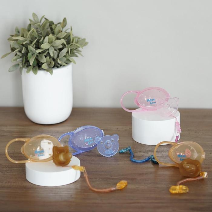 Gambar Momi Homi  Silicone Pacifier 2 in 1 Round And Flat Free Tempat Dan Rantai 0-3 Tahun PP Teether Dot Bayi Day And Night For Baby New Born BPA FREE Empeng Bayi Dengan Rantai Dan Kotak Aman Untuk Anak - Anak Jepitan Bahan Premium Kompeng  Perlengkapan Gigitan - 1Pcs Gepeng dari Momi Homi undefined Tokopedia