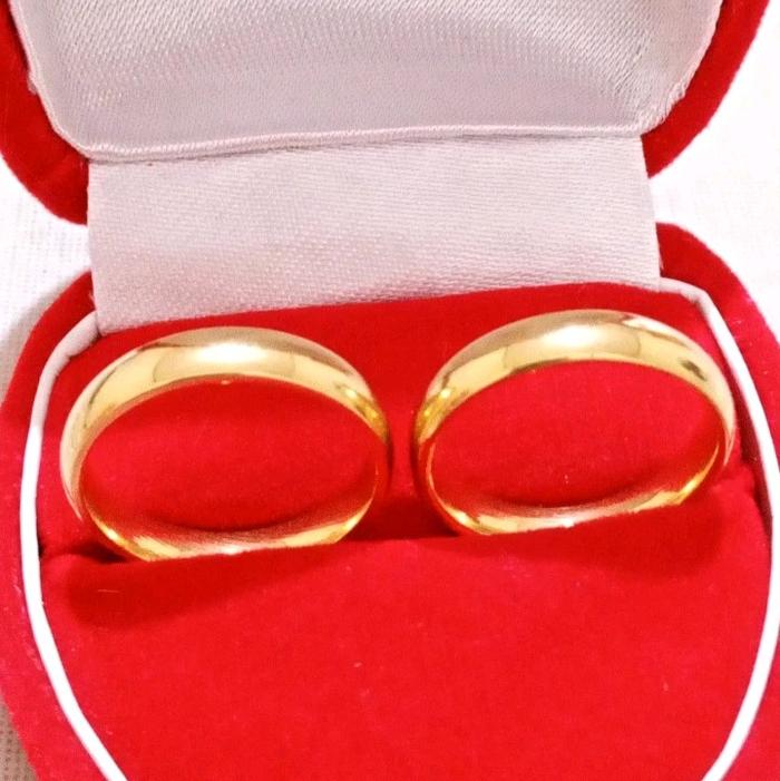 Gambar Cincin Couple Kawin Gold Rotan Polos Bahan Titanium Asli Perhiasan Kulit Rings - size: 5 dan 6 dari cincin medan_NEW undefined Tokopedia