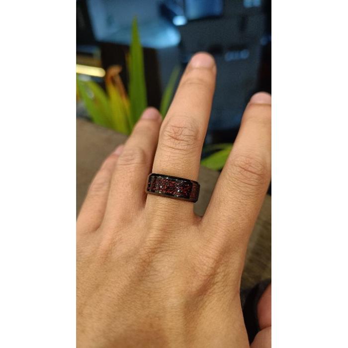 Gambar cincin pria wanita stainless motif naga anti karat - Merah hitam, 8 dari HAYRUL HASTIYA-shGBVAc9UJ undefined Tokopedia
