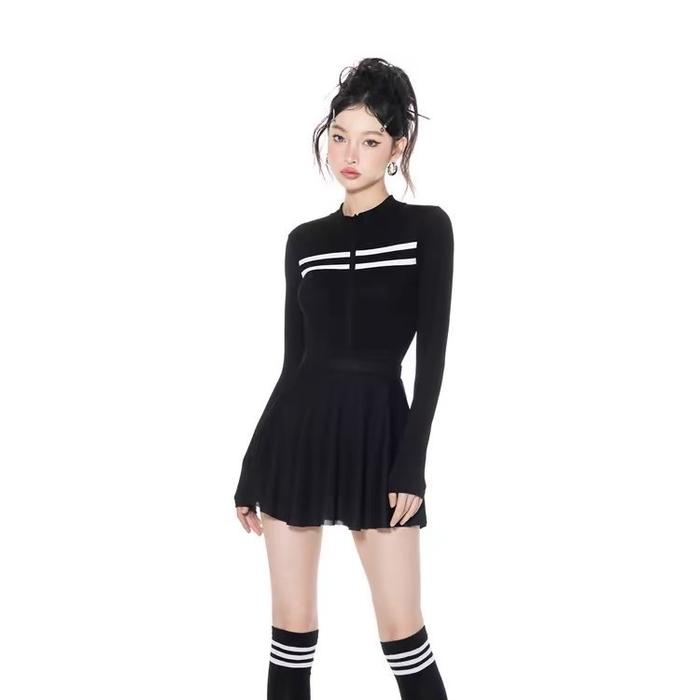Gambar TMBM Tidore Swimdress 2-piece Swimsuit baju renang pakaian bikini swimwear padel outfit diving selam surfing tennis anak perempuan hijab muslim wanita bali pantai beach outfit lengan panjang long sleeve anti uv terusan one piece rok pendek mini skirt - XL dari TMBM.SWIMWEAR undefined Tokopedia