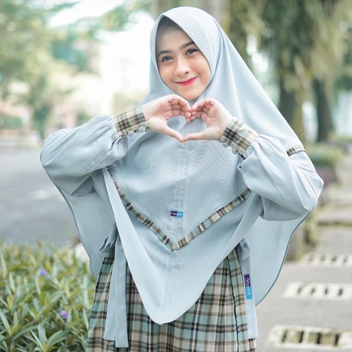 Gambar MANASIKANA CLEARANCE SALE Rayhana set dewasa wanita muslimah set hijab - mint, M dari Manasikana undefined Tokopedia