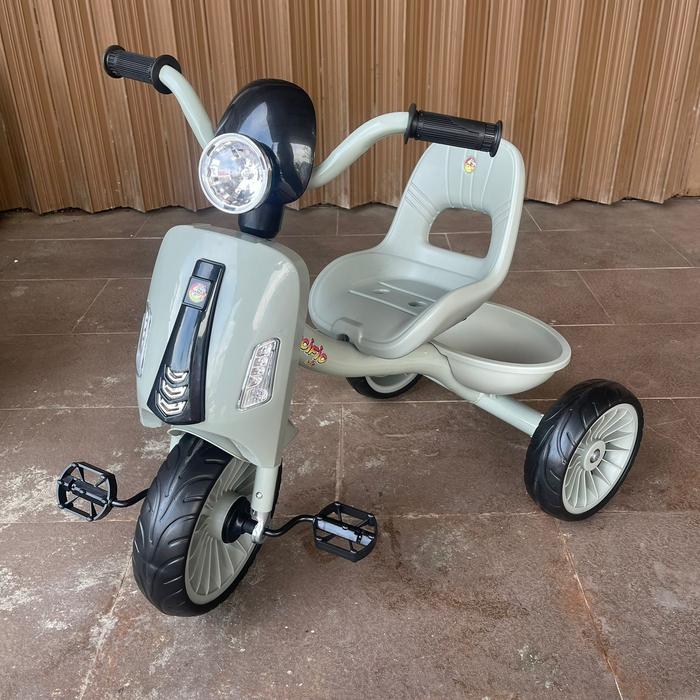 Gambar Motor Vespa Non Aki Sepeda Roda Tiga Anak Tricycle - Grey dari Idola Bike Shop Batam undefined Tokopedia