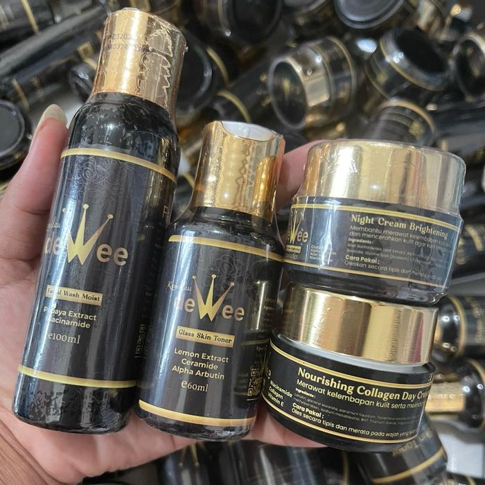 Gambar DEWEE SKINCARE PAKET NORMAL ( Free Gift ) - Normlal Day Nourishing dari Naghifa store undefined Tokopedia