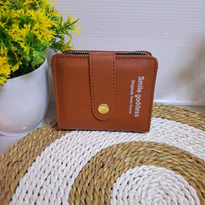 Gambar Dompet Lipat/Dompet Wanita Corean Style Premium Slot Koin (001) Uang - moka dari Elvia colection undefined Tokopedia