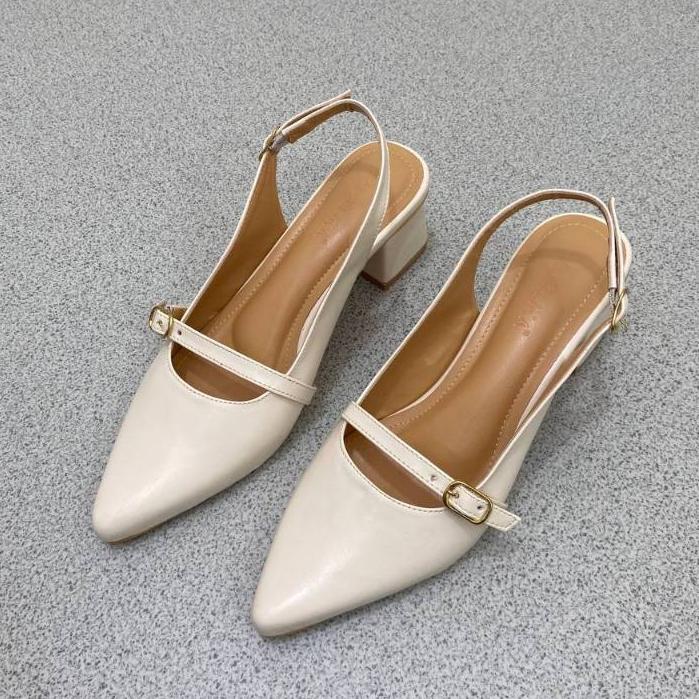 Gambar LAMELIKA - Cierra Sandal Heels Tinggi Korean Style Wanita Elegan Buat Pesta Kondangan Heels 5Cm - Vanilla, 38 dari Lamelika undefined Tokopedia