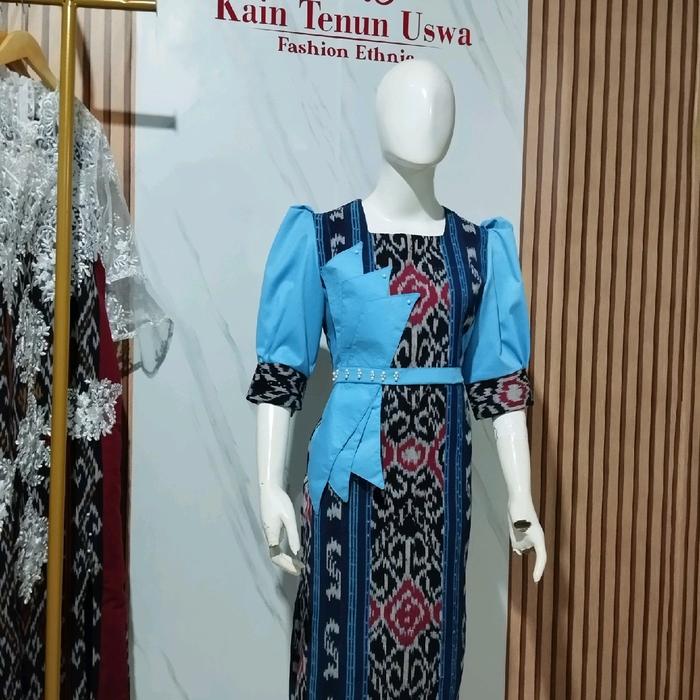 Gambar dress fizah etnik, gaun pesta etnik, kain tenun blanket - S dari Kain Tenun Uswa_NEW undefined Tokopedia
