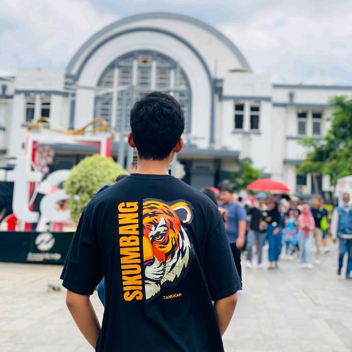 Gambar TANGKAH SIKUMBANG MACAN T-SHIRT KATUN COMBAD 24S - Hitam, S dari TANGKAH STORE undefined Tokopedia