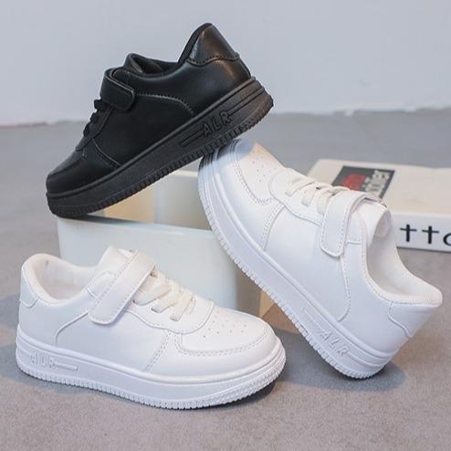 Gambar HNK Sepatu Sneaker Anak Sekolah Polos Hitam Putih Cewek Cowok | CASUAL SNEAKER - black, 26 dari Hanako Baby Shop undefined Tokopedia