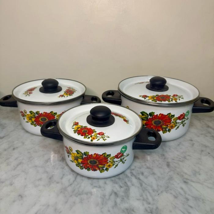 Gambar Panci Porcelain Enamel On Steel SNI Isi 3 Kitchenware Set - Tulip dari Amorez estetik undefined Tokopedia