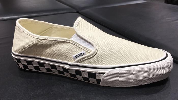 vans surf slip ons