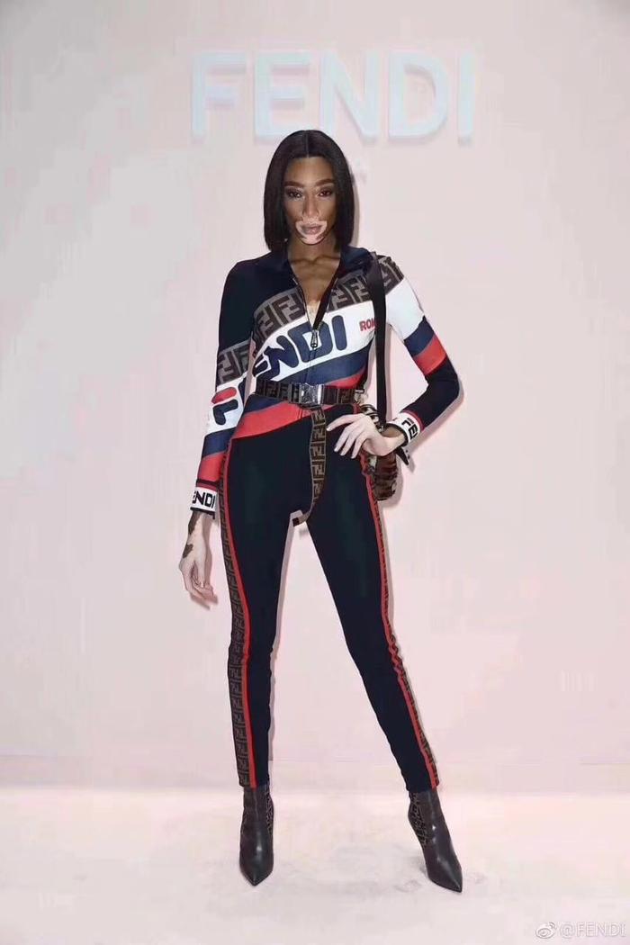 Jual jumpsuit Fendi premium Size L-XL 
