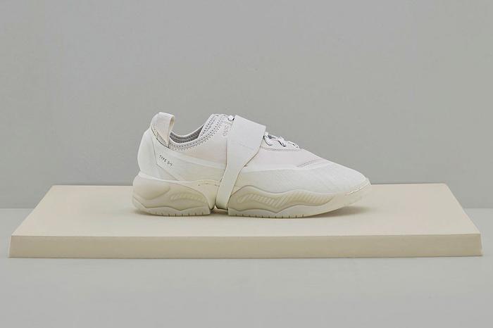 Gambar Adidas x Oamc Type O-1L “Off White” dari Goodlookingshoes undefined Tokopedia