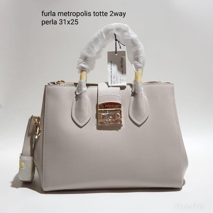 furla purse