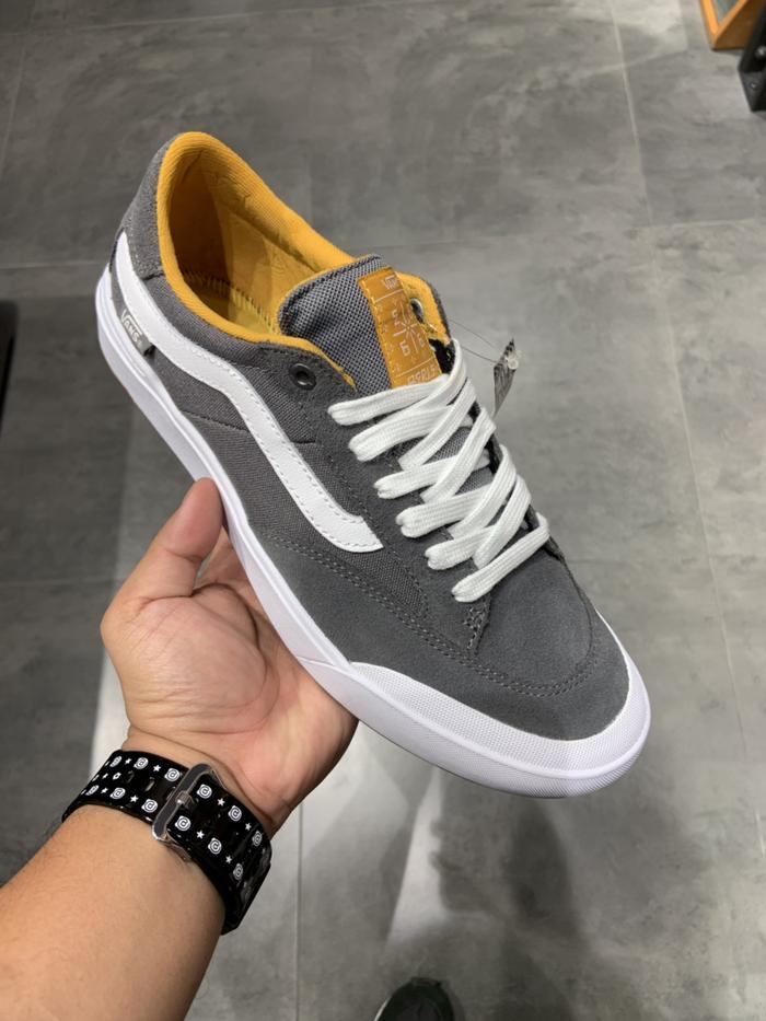 vans berle pro grey