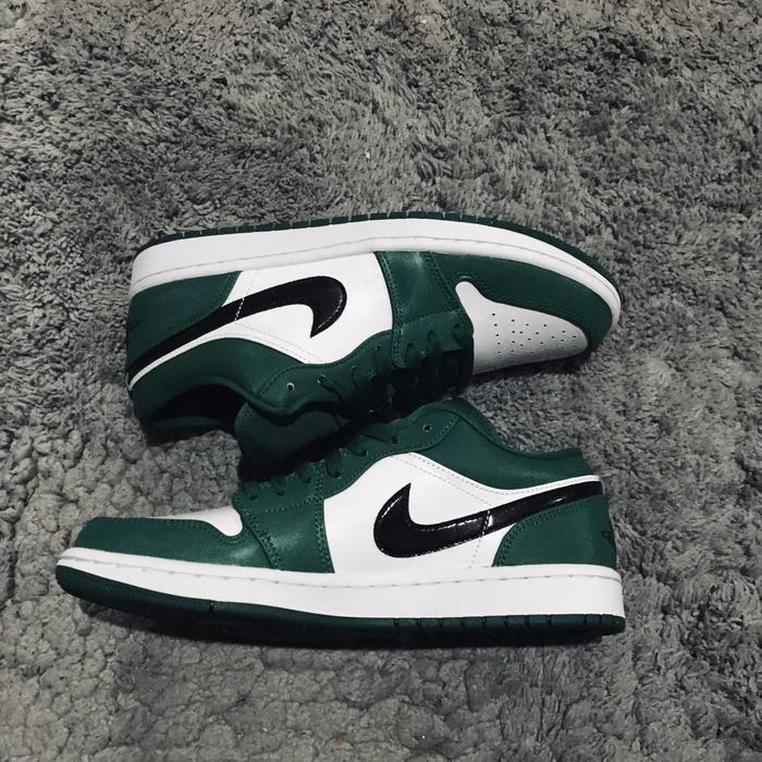 Jual Air Jordan 1 Low Pine Green - Jakarta Timur - StockEls | Tokopedia