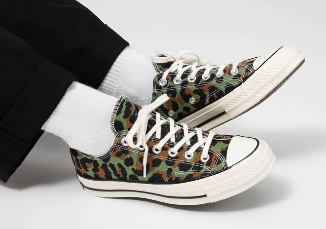 Jual CONVERSE x INVINCIBLE x WACKO MARIA CHUCK 70s OX OLIVE ORIGINAL - Kota  Bekasi - bills' shop | Tokopedia