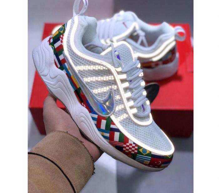 nike spiridon flag