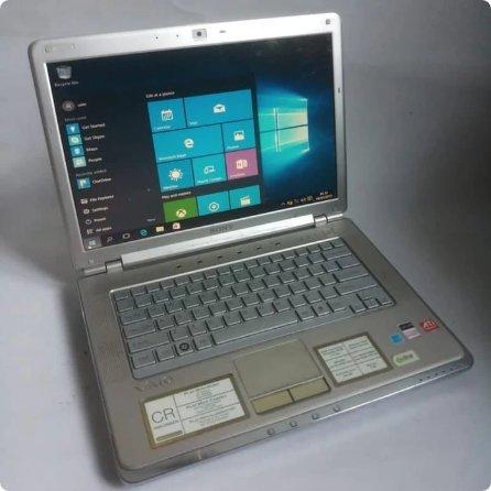 ノートパソコン 中古動作良品 12.1型 SONY VGN-G3ABGS Core2Duo 2GB