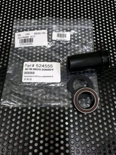 Jual Shimano Kit Trek Bottom Bracket 90 
