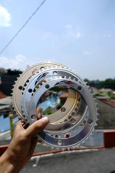 Jual CHAINRING CR SUGINO ZEN NJS 46T SILVER GOLD BCD144 MULUS POPULER ...